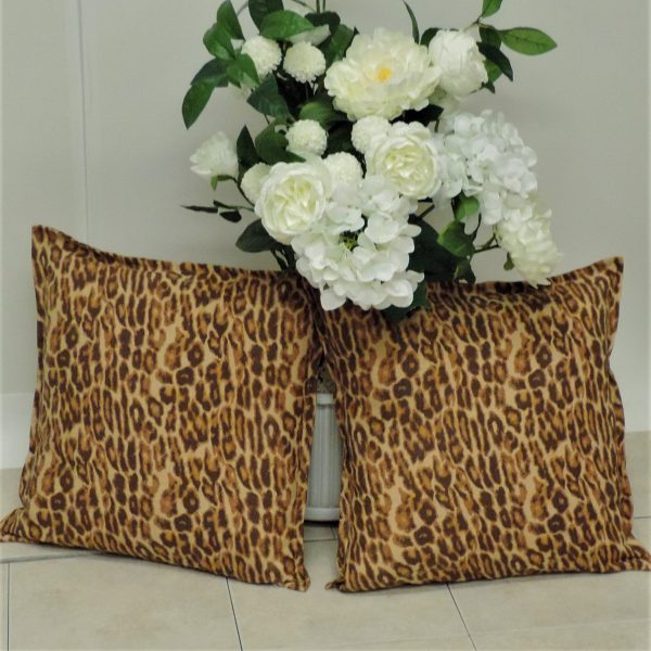 l x leopard pillow cover set