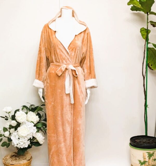 cms hlr apricot ivory