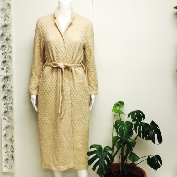 tqs mandarin collar robe beige